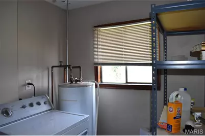 302 Barthel Avenue, Saint Charles, MO 63301 - Photo 14