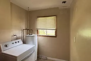 302 Barthel Ave, Saint Charles, MO 63301 - Photo 12