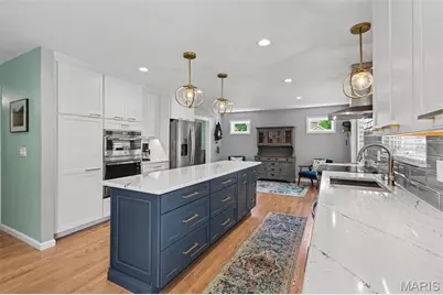5639 Cliff Cave Crossing Drive, Saint Louis, MO 63129 - Photo 4