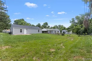 9825 Dennis Dr, Saint Louis, MO 63136 - Photo 18