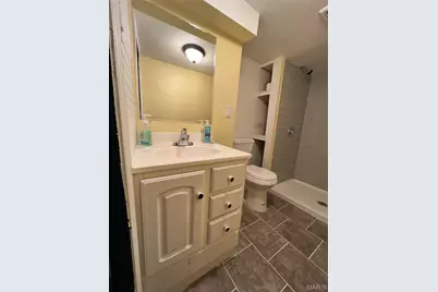 2048 Russell Boulevard, Saint Louis, MO 63104 - Photo 30