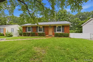 127 Linnview Dr, Saint Louis, MO 63129 - Photo 2