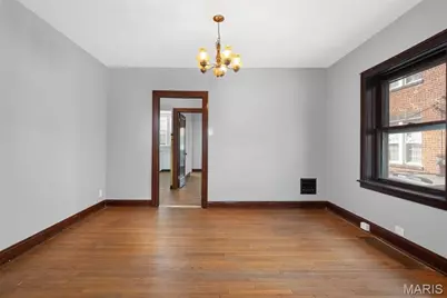 4932 Pernod Avenue, Saint Louis, MO 63139 - Photo 4