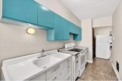 4932 Pernod Avenue, Saint Louis, MO 63139 - Photo 22