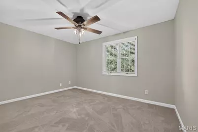 9066 W Swan Circle Drive, Brentwood, MO 63144 - Photo 18