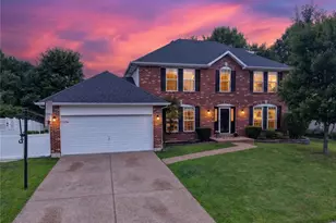 2917 Spring Blossom Dr, O'Fallon, MO 63368 - Photo 4