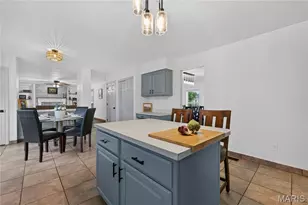 2917 Spring Blossom Dr, O'Fallon, MO 63368 - Photo 10