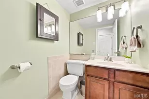 13536 Coliseum Dr, Chesterfield, MO 63017 - Photo 10