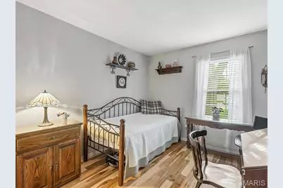 5437 Kenrick Parke Drive, Shrewsbury, MO 63119 - Photo 14