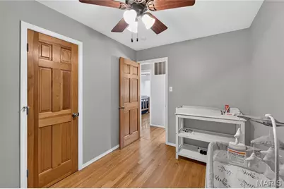 6705 Vineland, Hazelwood, MO 63042 - Photo 22