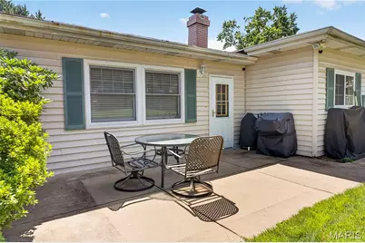 6705 Vineland, Hazelwood, MO 63042 - Photo 40