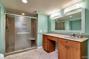 1120 Terrace Dr, Saint Louis, MO 63117 - Photo 36