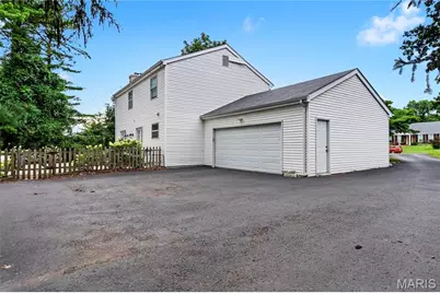 954 Chartrand Drive, Ballwin, MO 63011 - Photo 20