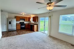 612 Summer Breeze Ln, Eureka, MO 63025 - Photo 2