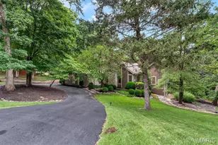 436 Shadowridge Ct, Ballwin, MO 63011 - Photo 2