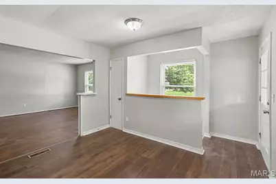 3110 Sabrina Lane, Florissant, MO 63031 - Photo 2