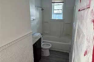 6101 St Paul Pl, Pine Lawn, MO 63120 - Photo 6