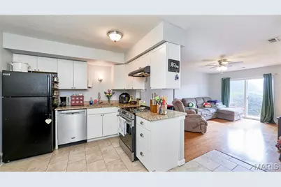 1626 Summergate Parkway #E, Saint Peters, MO 63303 - Photo 14