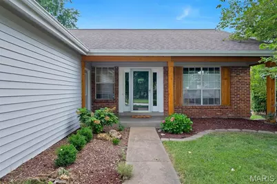 2 Shadowood Court, Saint Peters, MO 63376 - Photo 2