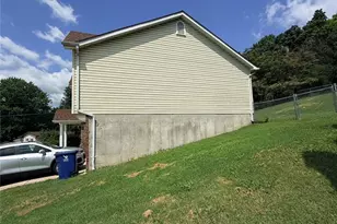 1703 Hilltop Ln, Imperial, MO 63052 - Photo 2