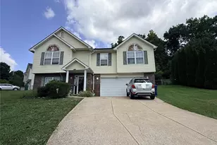 1703 Hilltop Ln, Imperial, MO 63052 - Photo 1