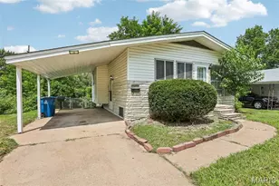 10205 Gourock Dr, Saint Louis, MO 63137 - Photo 4