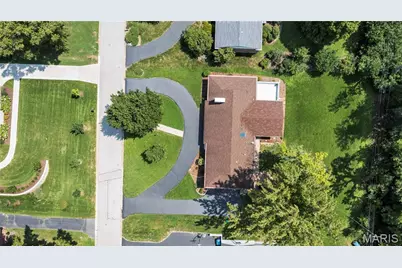 18 Spoede Hills Drive, Saint Louis, MO 63141 - Photo 36