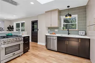 18 Spoede Hills Dr, Saint Louis, MO 63141 - Photo 6