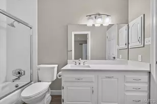 11441 Ladue Rd, Saint Louis, MO 63141 - Photo 44