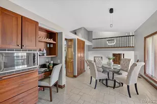 11441 Ladue Rd, Saint Louis, MO 63141 - Photo 18