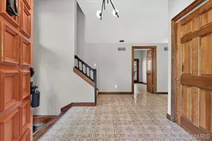11441 Ladue Rd, Saint Louis, MO 63141 - Photo 4