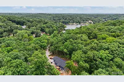 100 S Lake Drive, Hillsboro, MO 63050 - Photo 4