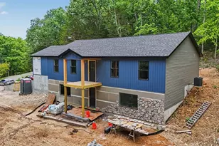 100 S Lake Dr, Hillsboro, MO 63050 - Photo 2