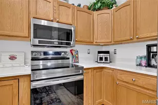 143 Maryland Dr, O'Fallon, MO 63366 - Photo 12