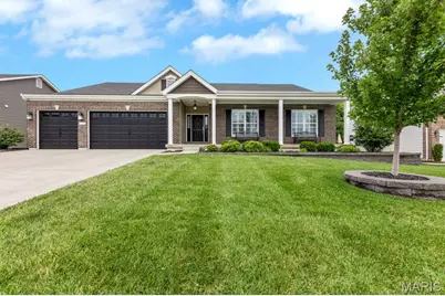 115 Hannahs Mill Drive, Lake Saint Louis, MO 63367 - Photo 2
