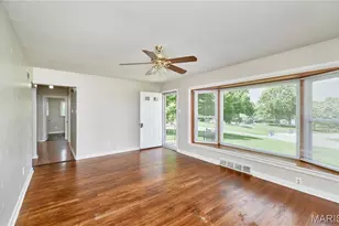 10900 St Boniface Ln, Saint Ann, MO 63074 - Photo 4