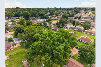 7119 Marwinette Avenue, Saint Louis, MO 63116 - Photo 38