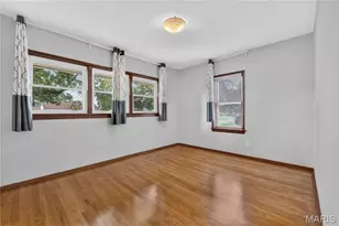 7119 Marwinette Ave, Saint Louis, MO 63116 - Photo 8