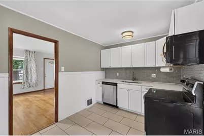 7119 Marwinette Avenue, Saint Louis, MO 63116 - Photo 16