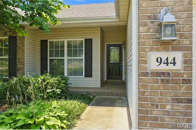 944 Daffodil Ridge Drive, O'Fallon, MO 63366 - Photo 2