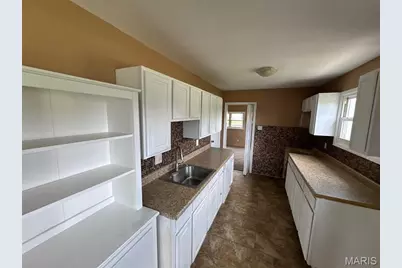 2570 Mullanphy Lane, Florissant, MO 63031 - Photo 14