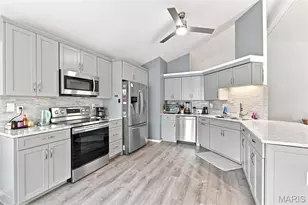 3946 Salvation Rd, Florissant, MO 63034 - Photo 8