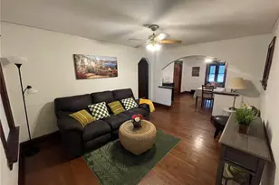 5316 N Chippewa St, Saint Louis, MO 63109 - Photo 2