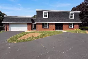 59 Sable Ct, Lake Saint Louis, MO 63367 - Photo 1
