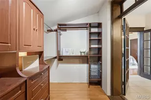 5911 De Giverville Ave, Saint Louis, MO 63112 - Photo 22
