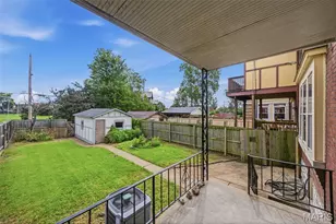5911 De Giverville Ave, Saint Louis, MO 63112 - Photo 40