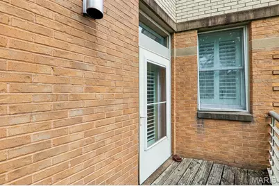 18 Taylor Place Drive, Saint Louis, MO 63108 - Photo 70