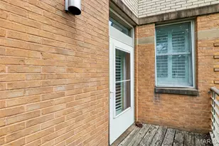 18 Taylor Place Dr, Saint Louis, MO 63108 - Photo 70