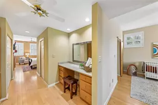 18 Taylor Place Dr, Saint Louis, MO 63108 - Photo 42