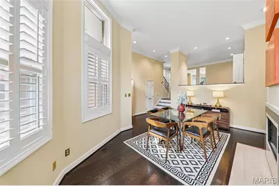 18 Taylor Place Drive, Saint Louis, MO 63108 - Photo 20